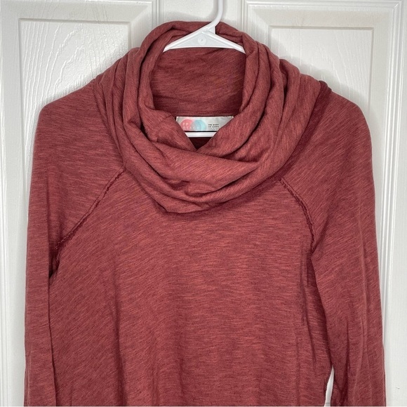 Free People Beach Cocoon Cowl Pullover in Terracotta Oversized XS/S - Picture 6 of 12